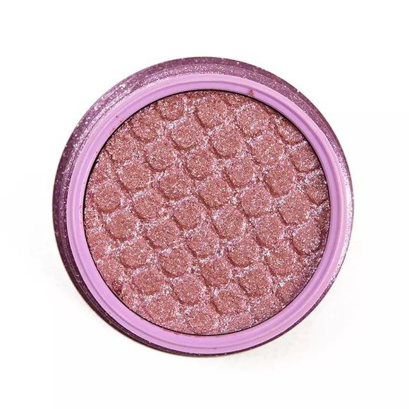 ColourPop "Flying Circus" single eyeshadow - Picture 4 of 6